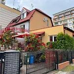 Homestay Carmen Dzielnica Uzdrowiskowa 400 M Od Mola *