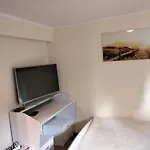 Carmen Dzielnica Uzdrowiskowa 400 M Od Mola Homestay
